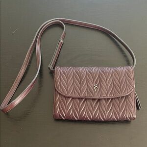 Vera Wang Quilted Crossbody